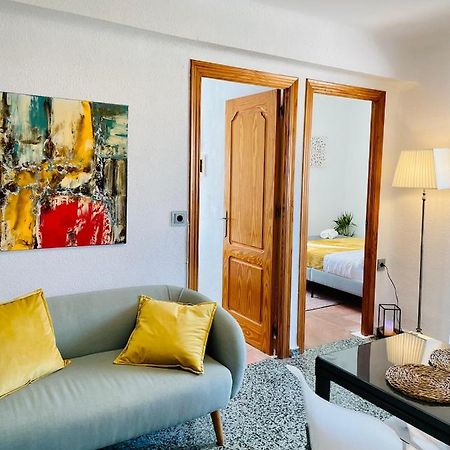 Apartment Plaza Colmenillas Malaga Exterior photo